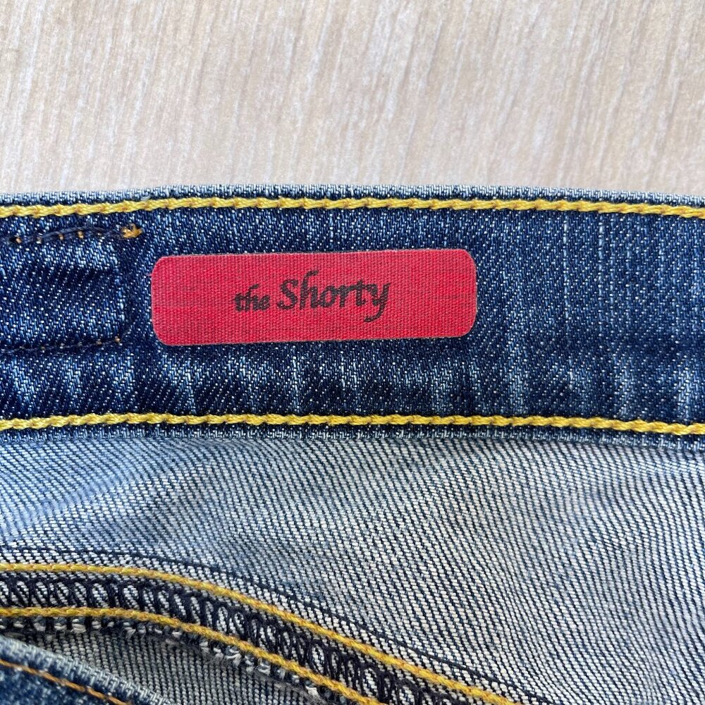 AG Adriano Goldschmied 'The Shorty' Distressed Jean Short 32 - Picture 8 of 11